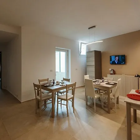 Baroccosuite Oda ve Kahvaltı Lecce